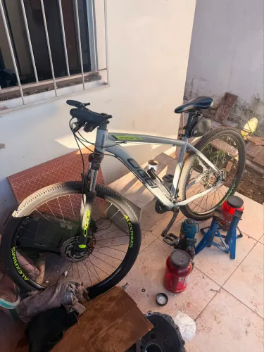 Bicicleta Oggi