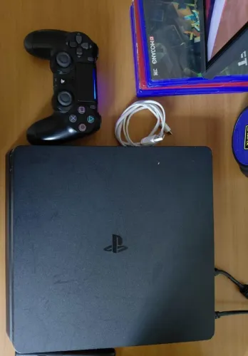 Ps4 | 4 Jogos Inclusos e Pasta Térmica trocada