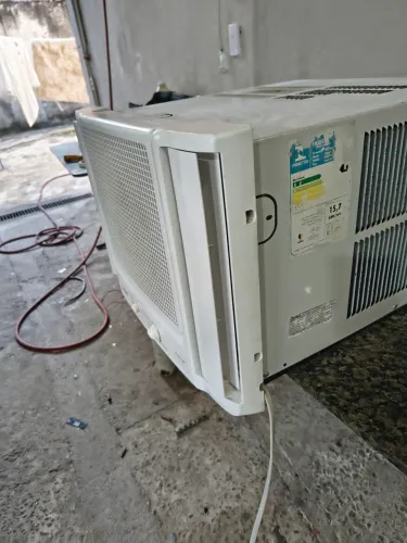 Vendo ar-condicionado de janela 7;500 BTUs ;