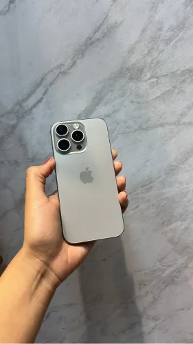 iPhone 16 Pro
