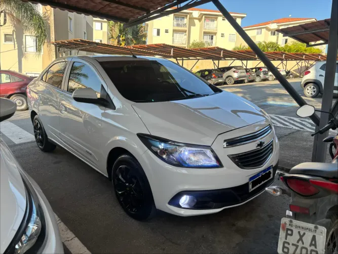 Chevrolet Prisma Sed. LT 1.4 8V Flexpower 4P 2015