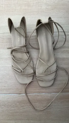 Sandália Lívia Shoes 38