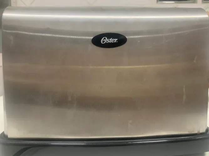 Torradeira Oster inox 220v