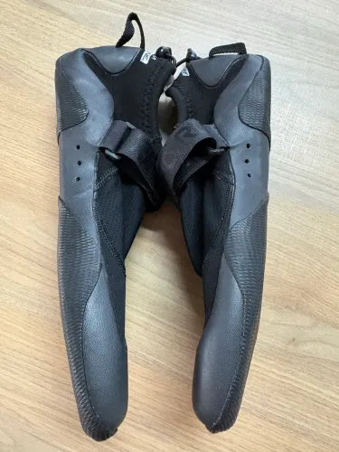 Botinha REEFER ripcurl (bota/boot)