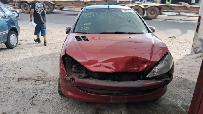 Peugeot 206 soleil 1.6 8v  Gasolina 2001
