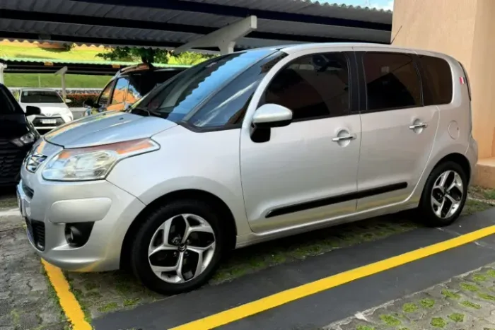 Citroen C3 Picasso GLX 1.5 Flex 8V 5P Mec. 2013