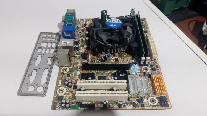 placa mãe pcware ipmh61r2 