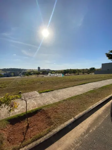 Terreno com Levantamento Planialtimétrico no Alphaville Residencial I por R$ 275.000,00 AC