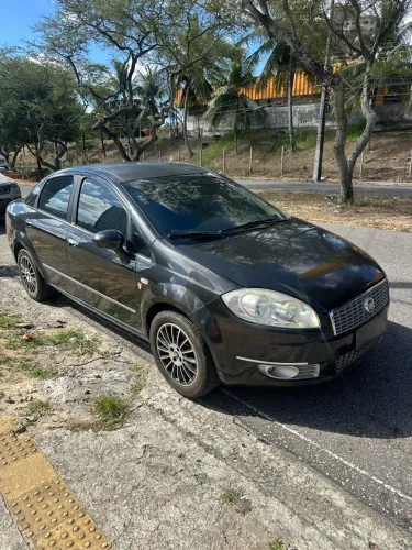 Fiat Linea Absolute 1.9/1.8 Flex Dualogic 4P 2010