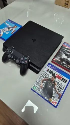 Ps4 slim completo mais 3 jogos