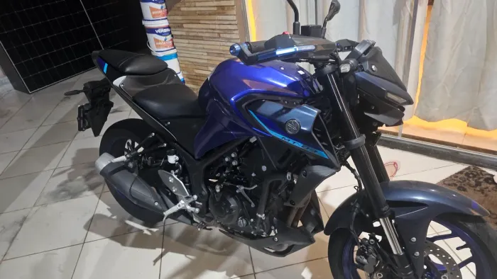 Mt03 23/24 semi nova moto de garagem