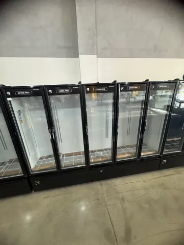 Auto Serviço Vanguard Extra Frio 5 Portas Branco interno 220V - Refrimate