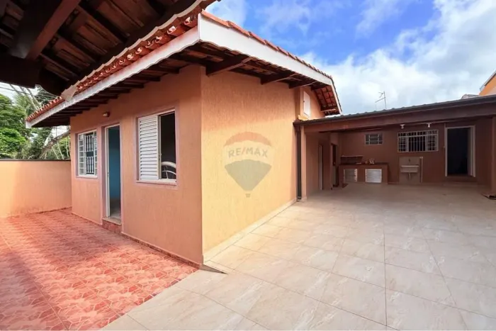 Casa com edícula para alugar por R$ 4.300,00/mês - Jardim Ipê - Atibaia-SP