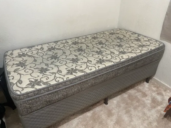 Cama solteiro