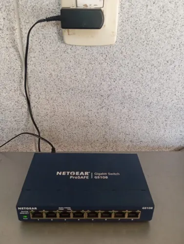 Switch Gigabit Netgear Prosafe GS108 v4
