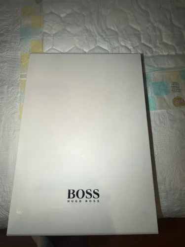 CAIXAS ORIGINAIS NOVAS GUCCI HERMES DOLCCE GABBANA LOUIS VUITON E HUGO BOSS