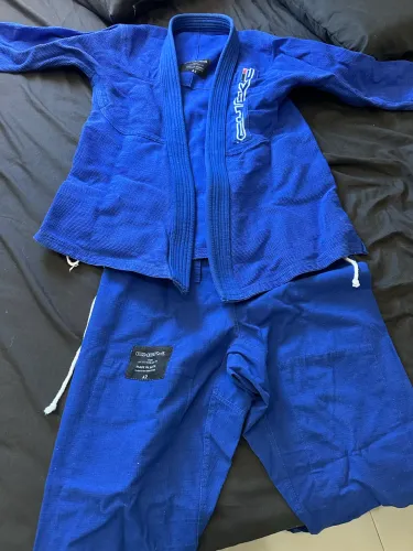 Kimono de Jiu-Jitsu Choke A2 Azul