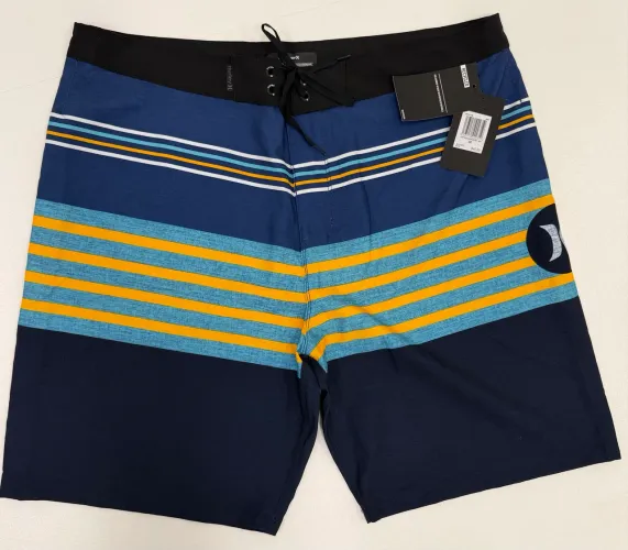 Bermuda Masculina Hurley Outrigger Boardshort 20? 36 USA / 46 BR Nova