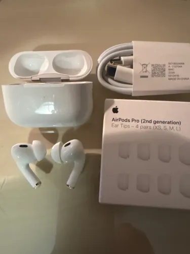 Apple AirPods Pro - 2 gen