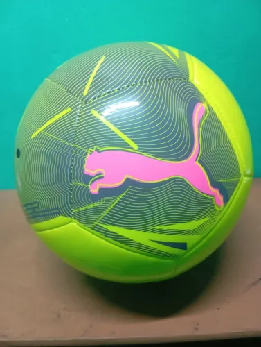Bola de futebol de Campo Puma