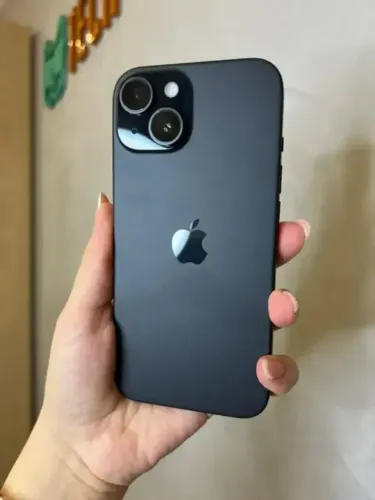 iPhone 15 Plus 256GB Preto Seminovo 84% com caixa - retire em loja física na savassi
