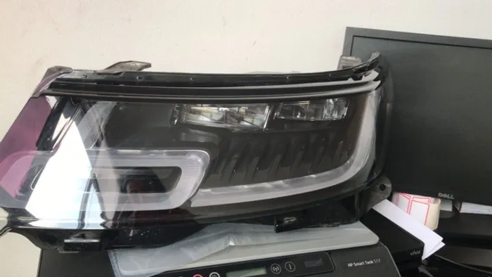 Farol range rover Sport 2020 original lado esquerdo 