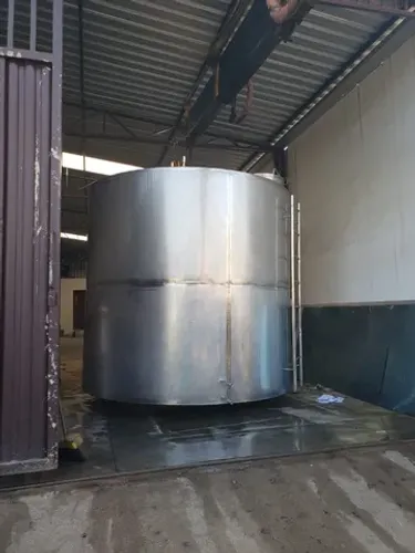 Tanque armazenamento de 5.000 litros ( cinco mil litros ) em aço inox