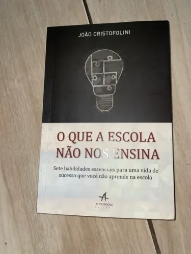 O que a escola não nos ensina