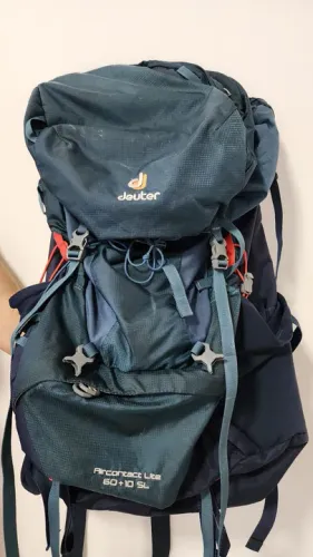 Mochila Deuter Aircontact Lite 60 + 10 SL