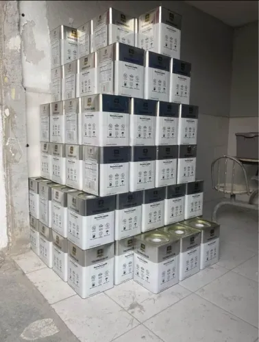 Tintas emborrachada premium primeira linha venham garantir a sua tinta 