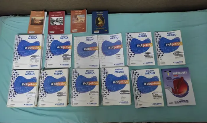 Livros Objetivo Ensino Médio - 1°ano