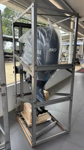 Motor 90HP YAMAHA 4 Tempos