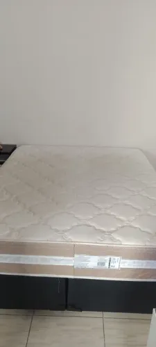 Colchão Queen e box duplo
