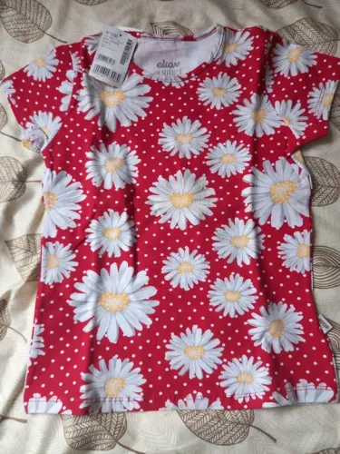 Blusinha de florzinha
