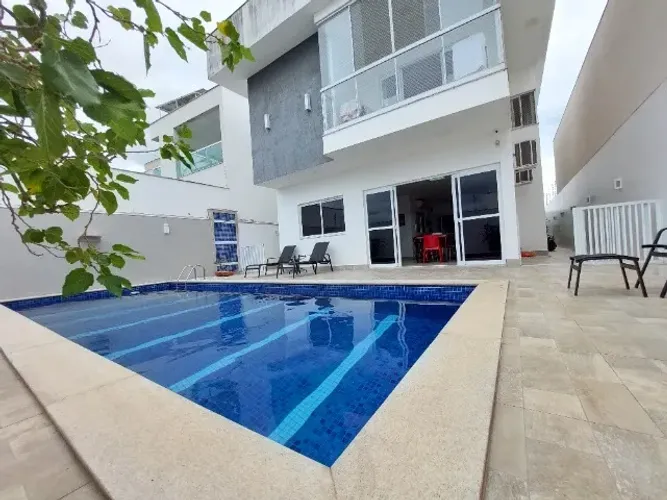 Casa Duplex alto padrão com 03 suítes e excelente localização no Noêmia Vitali - Colatina