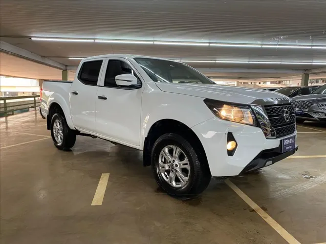 Nissan Frontier SE CD 4X4 2.3 Bi-TB Diesel Aut. 2023