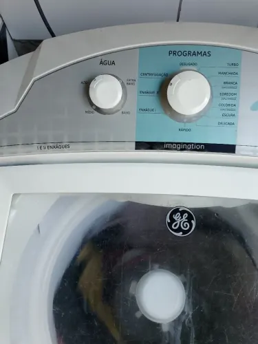 Máquina de lavar roupa