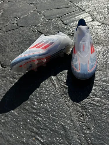 Chuteira adidas f50 campo 