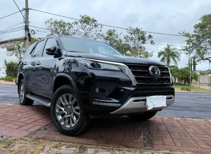 Toyota Hilux Sw4 SRX, 7 Lugares Ano 2022