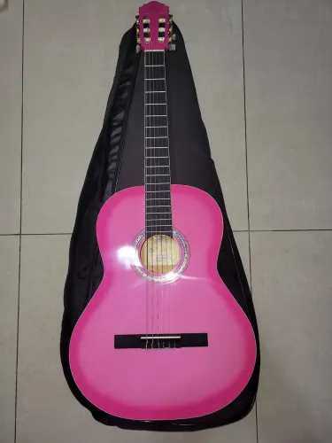 Violão Marca Giannini modelo GCX-15 PK, com capa protetora