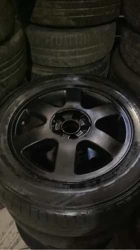 Jogo de rodas aro 15 audi a3 com pneus ruins