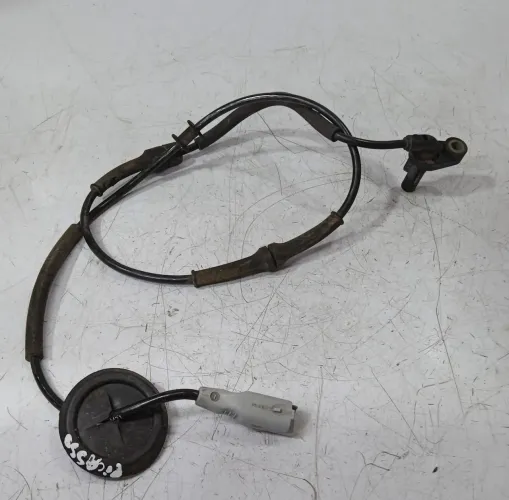 Sensor ABS Dianteiro Direito Xsara Picasso 2000 - 2012 / 0265007665      