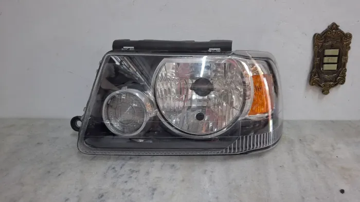 Farol Ford Ranger 2005/2009 original 