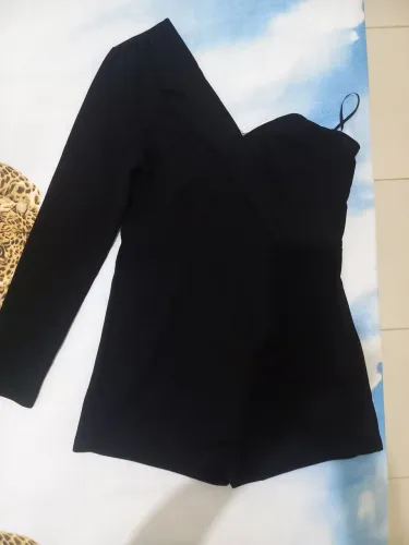 Macacão Preto de Alça Única - Tamanho M