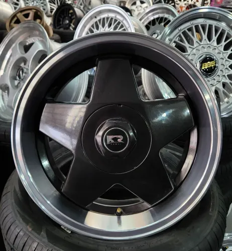 Jogo de rodas aro 17 4x100 e 108 borbet