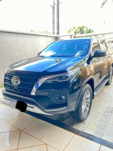 Toyota Hilux SW4 SRX 4X4 2.8 TDI 16V Dies. Aut. 2023