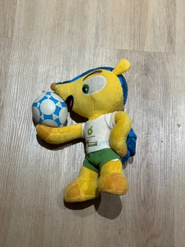 Pelúcia Fuleco - Mascot FIFA Copa do Mundo 2014