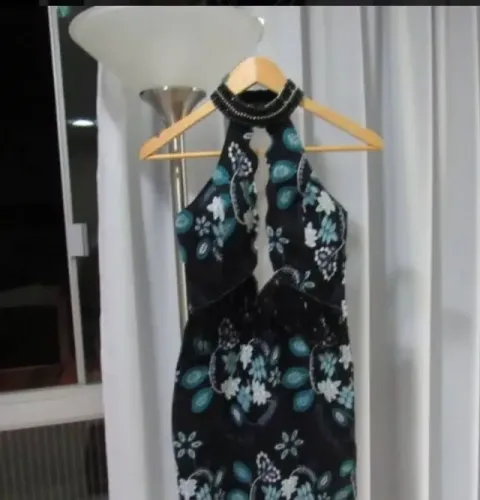 Vestido de festa curto