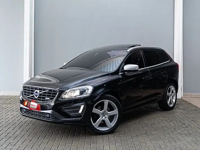 VOLVO XC60 R-DESIGN T5 2015 LINDA
