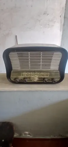 Rádio Antigo Mullard